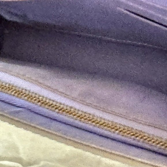 Louis Vuitton Rossmore Amante Light Lavender Patent Leather Clutch Gold Hardware - Picture 9 of 12